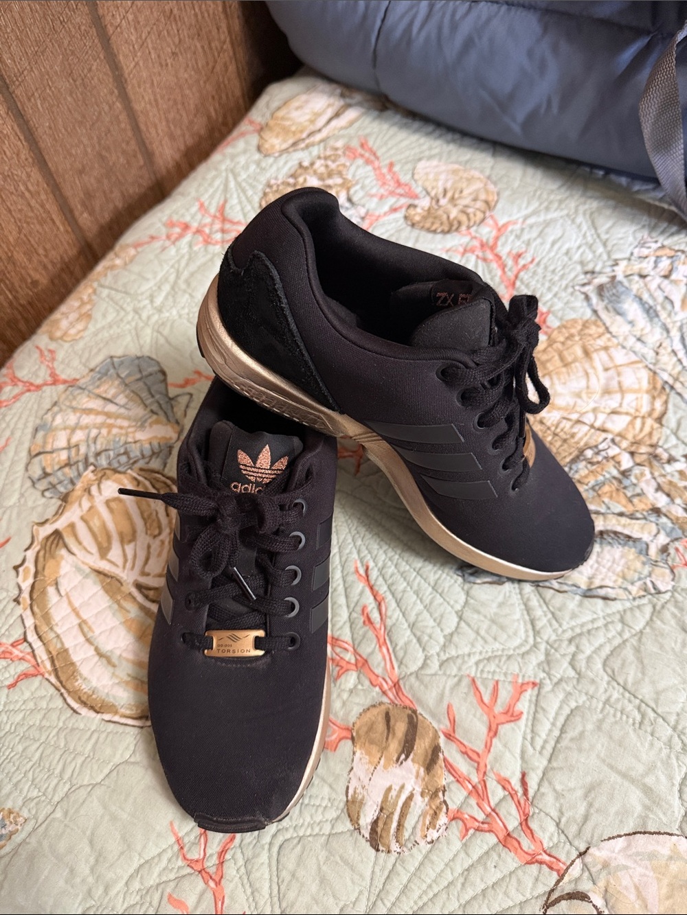 Adidas woman’s ZX FLUX torsion sneakers